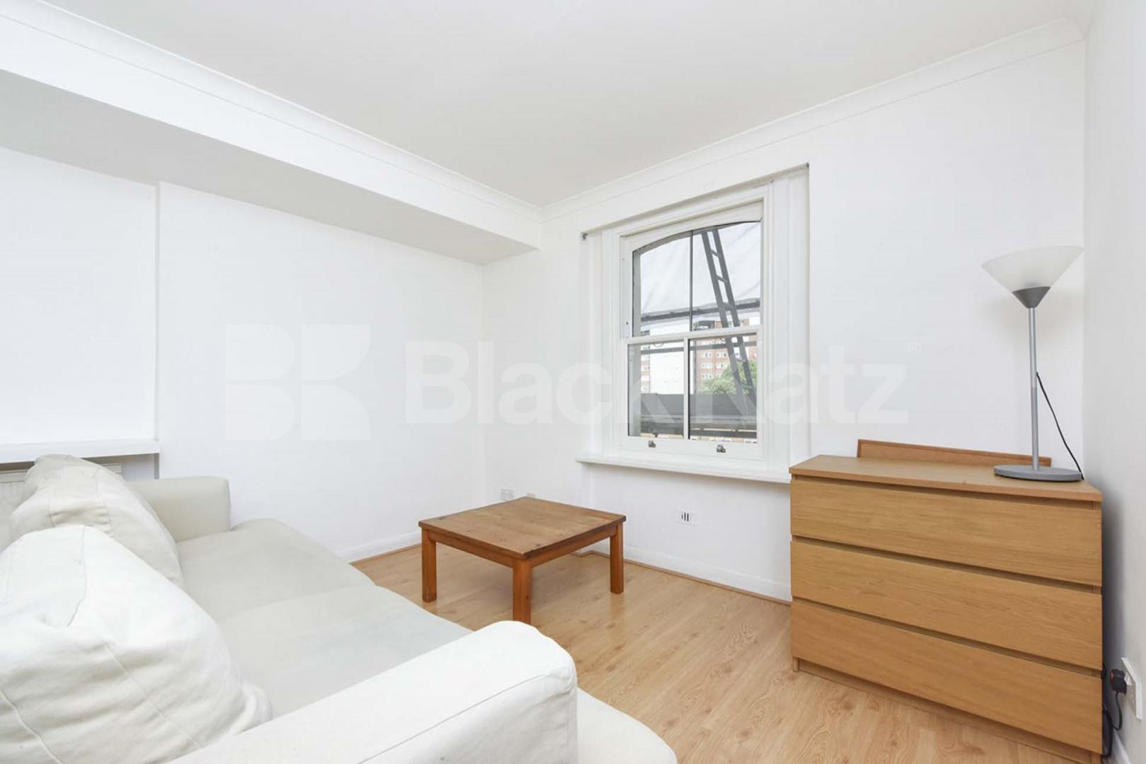 Flooded with natural light & offering 582 Sq.Ft of living entertaining space Clapham Road , Stockwell